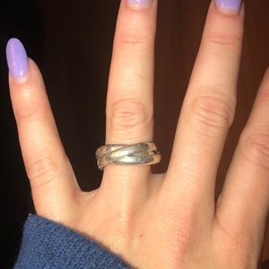 3 tangled hammered ring